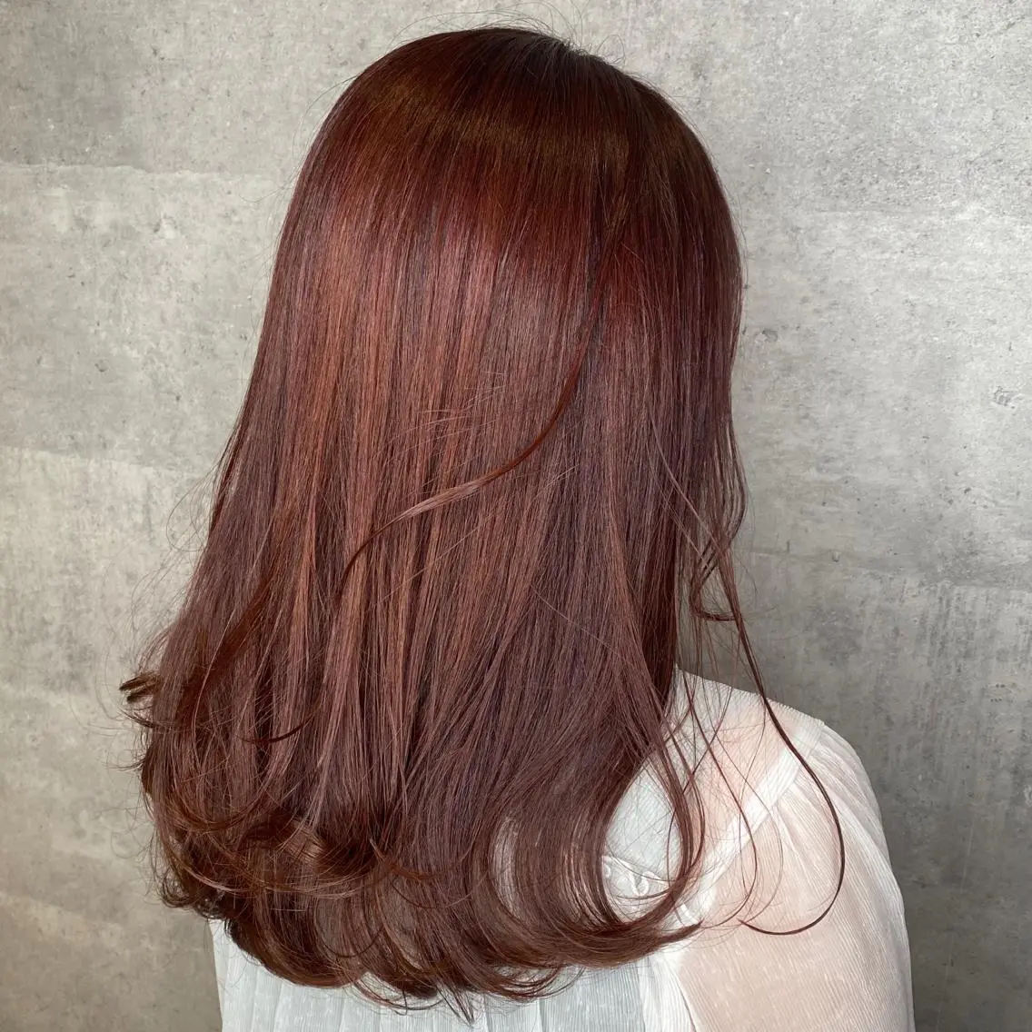 ロング ヘアアレンジ ヨシンモリ 韓国風ヘア レイヤーカット ロング おくれ毛 hiiko顔まわり カットのヘアスタイル