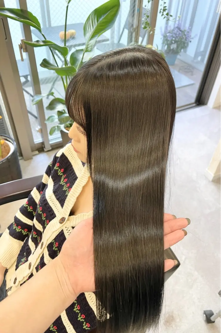 ロング カラー 髪質改善で 憧れの潤艶美髪にのヘアスタイル