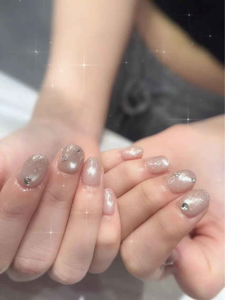 ネイル キラキラネイル マグネットネイル Mari Mariのネイルデザイン
