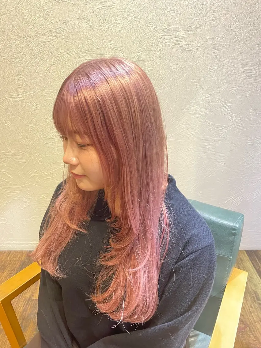 ロング 顔まわりレイヤー 顔周りカット レイヤーカット レイヤー/髪質改善 /YUのヘアスタイル
