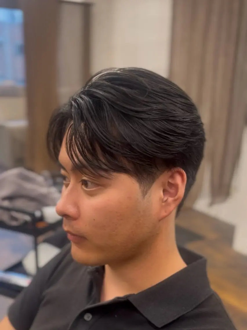 ショート メンズ センターパート ショートヘア カット 甲田大輝メンズカット モデル募集中のヘアスタイル
