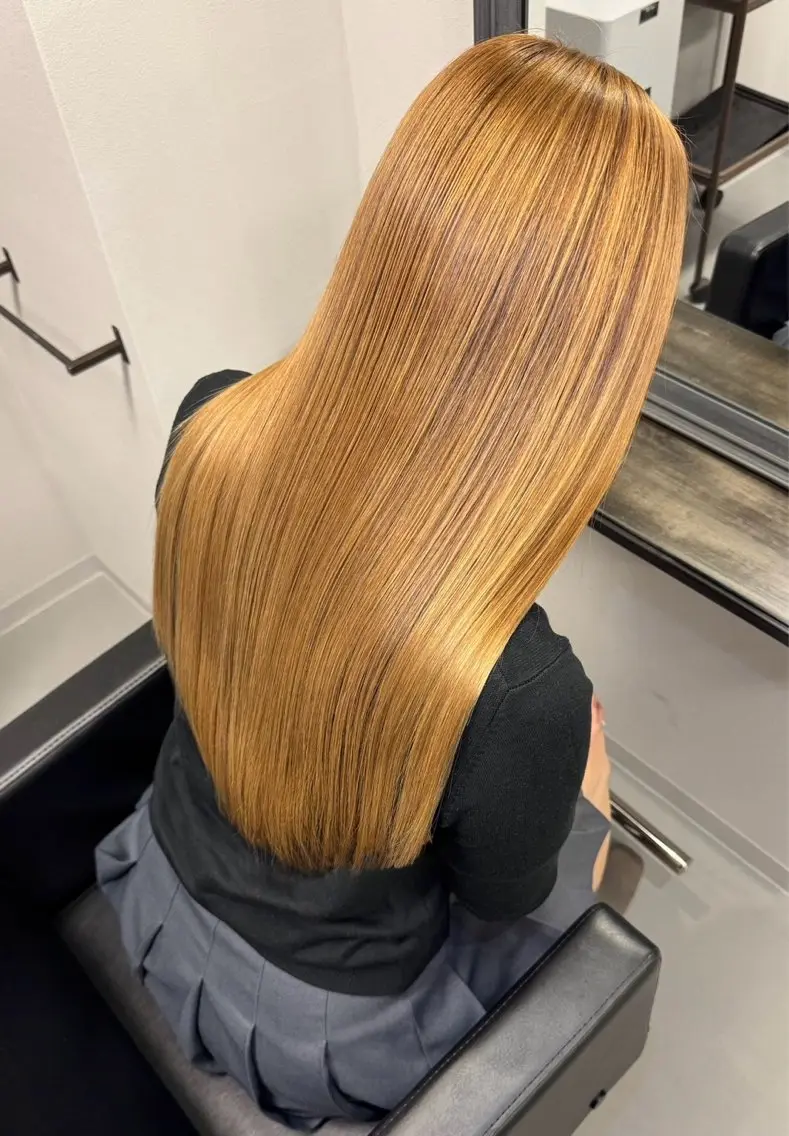カラー+美髪矯正+髪質改善トリートメントの写真