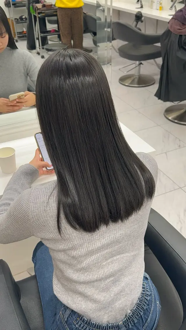 セミロング カラー パーマ ヘアアレンジ メンズ キッズ 🦋縮毛/韓国レイヤ ー/透明感カラー🦋のヘアスタイル
