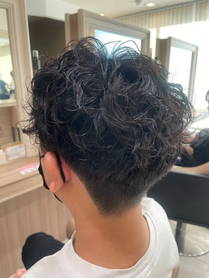 ショート パーマ メンズ カット パーマ 韓国ヘアメイク🎀/ 縮毛矯正✨山本媛香のヘアスタイル