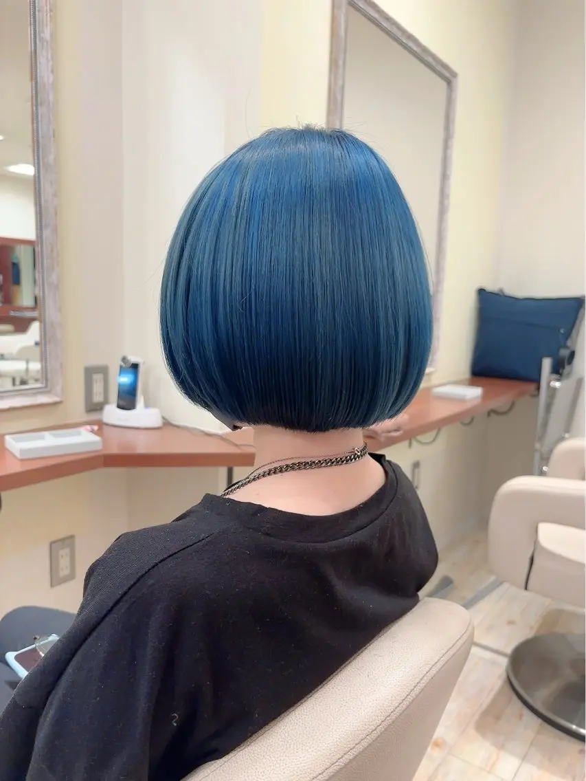 ショート カラー ブルーカラー イルミナカラー ボブ カット ヘアカラー 🥀Takumi 🥀二子玉川のヘアスタイル