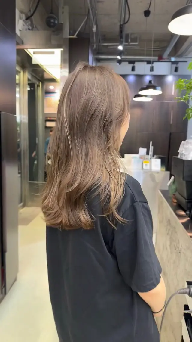 ミディアム カラー 村上｜髪質改善 プロデュースのヘアスタイル