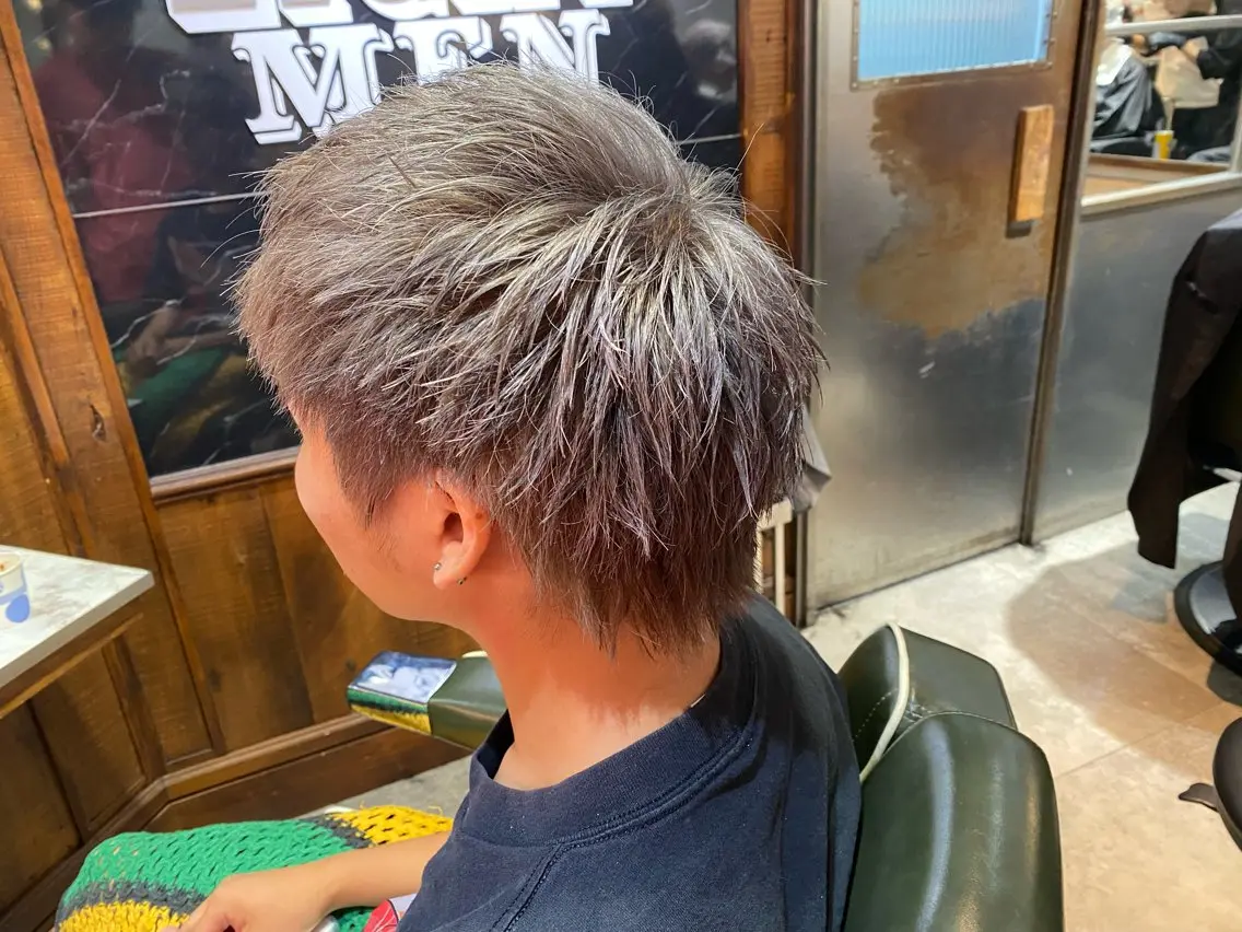 カラー メンズ グレージュ 池袋メンズ専門💣 玉造利樹のヘアスタイル