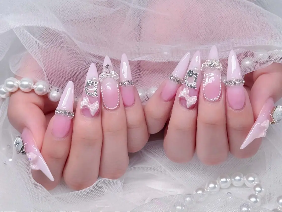 ネイル Mi nailsのネイルデザイン