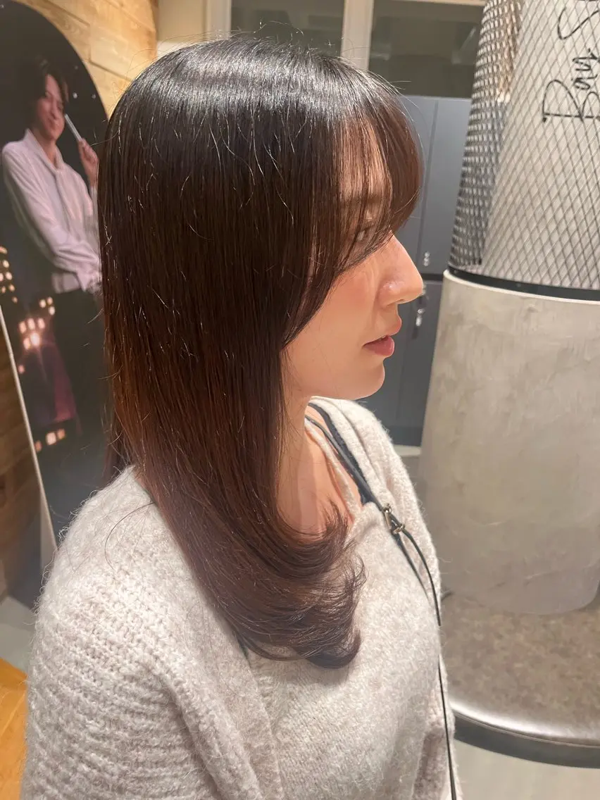 ロング レイヤーカット カット 志賀 楓のヘアスタイル