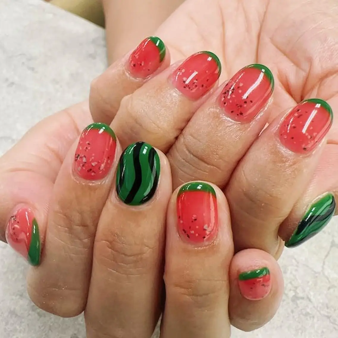 ネイル フットネイル フレンチネイル グラデーション キラキラネイル 韓国ネイル ハンドネイル ハンドケア FASTNAIL PLUS 新宿店のネイルデザイン