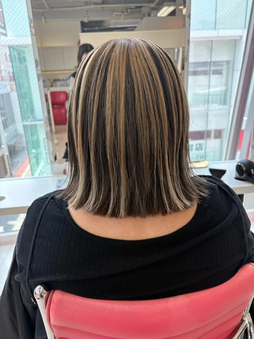 ミディアム カット ヘアカラー PazRood 山下のヘアスタイル