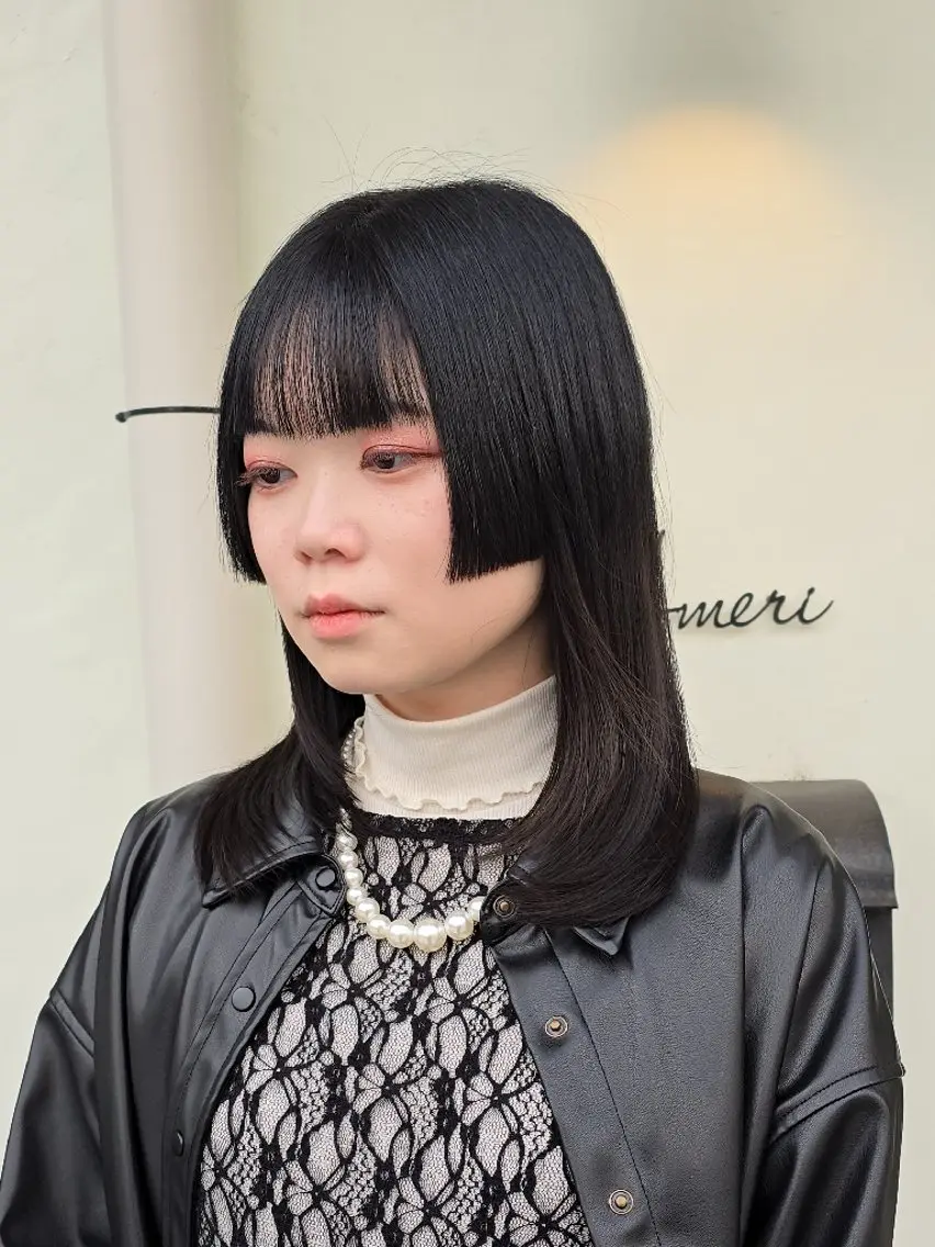 ミディアム カラー レイヤーカット カット ヘアカラー トリートメント 透明感🫧艶カラー✨ レイヤー✂渡辺祐輔のヘアスタイル