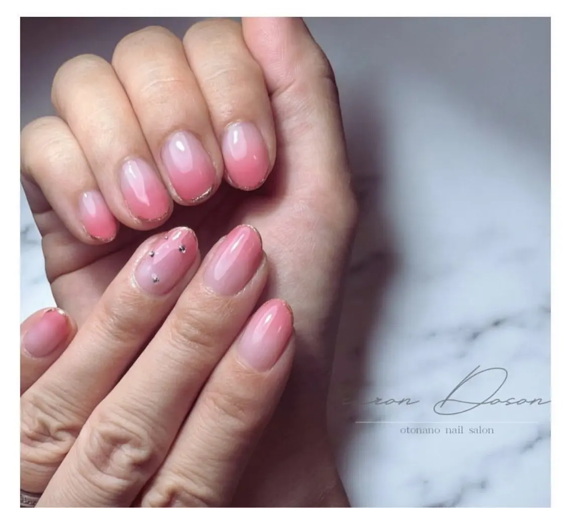 ネイル 大人のネイルサロン salonDosonのネイルデザイン