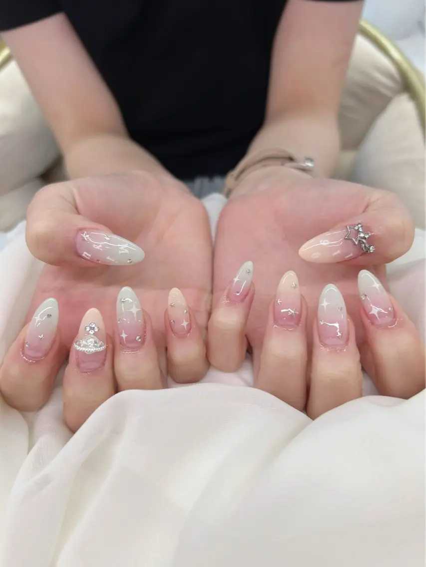ネイル ハンドネイル GRACE Saeのネイルデザイン