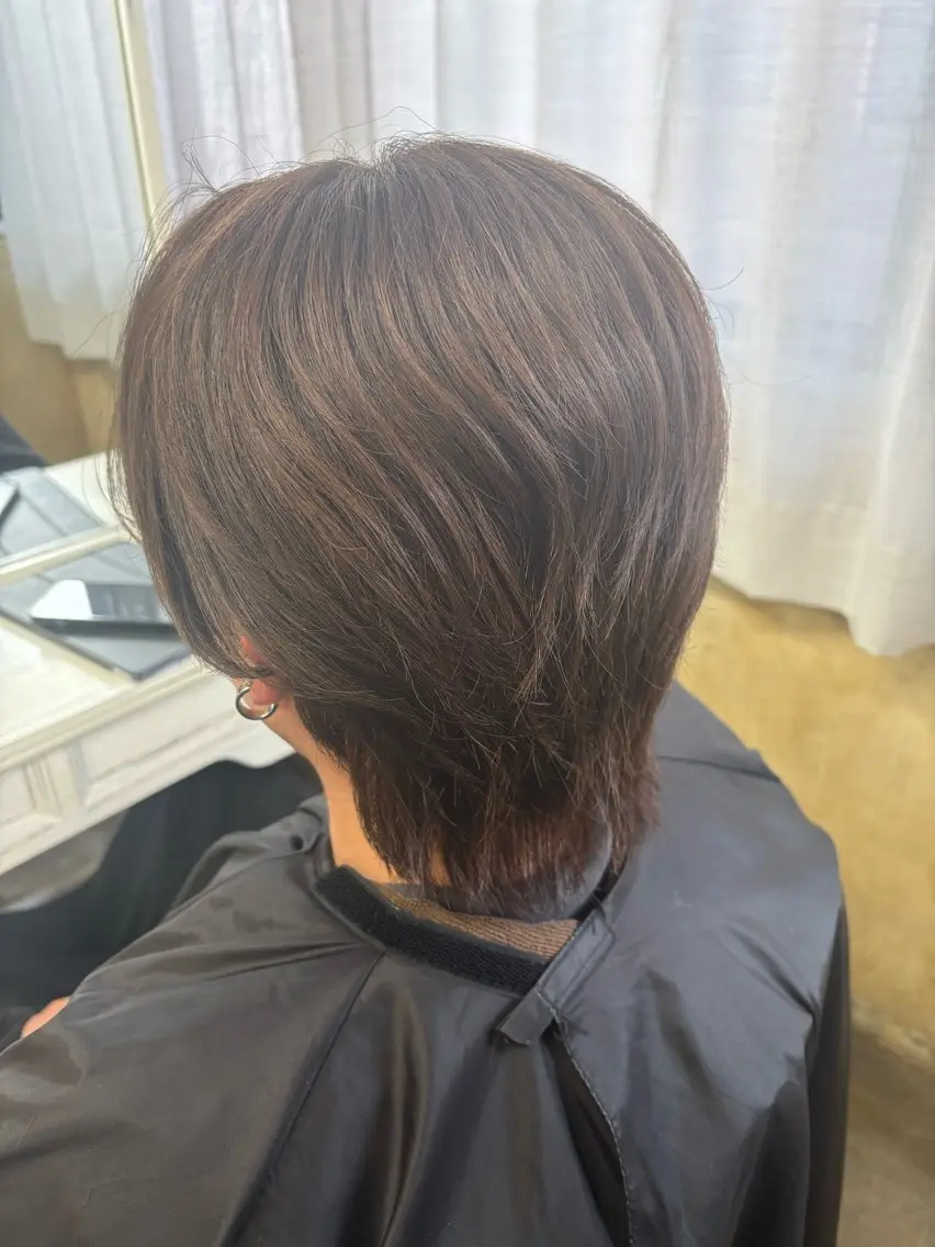 ヘアカラー 大本 涼風のヘアスタイル