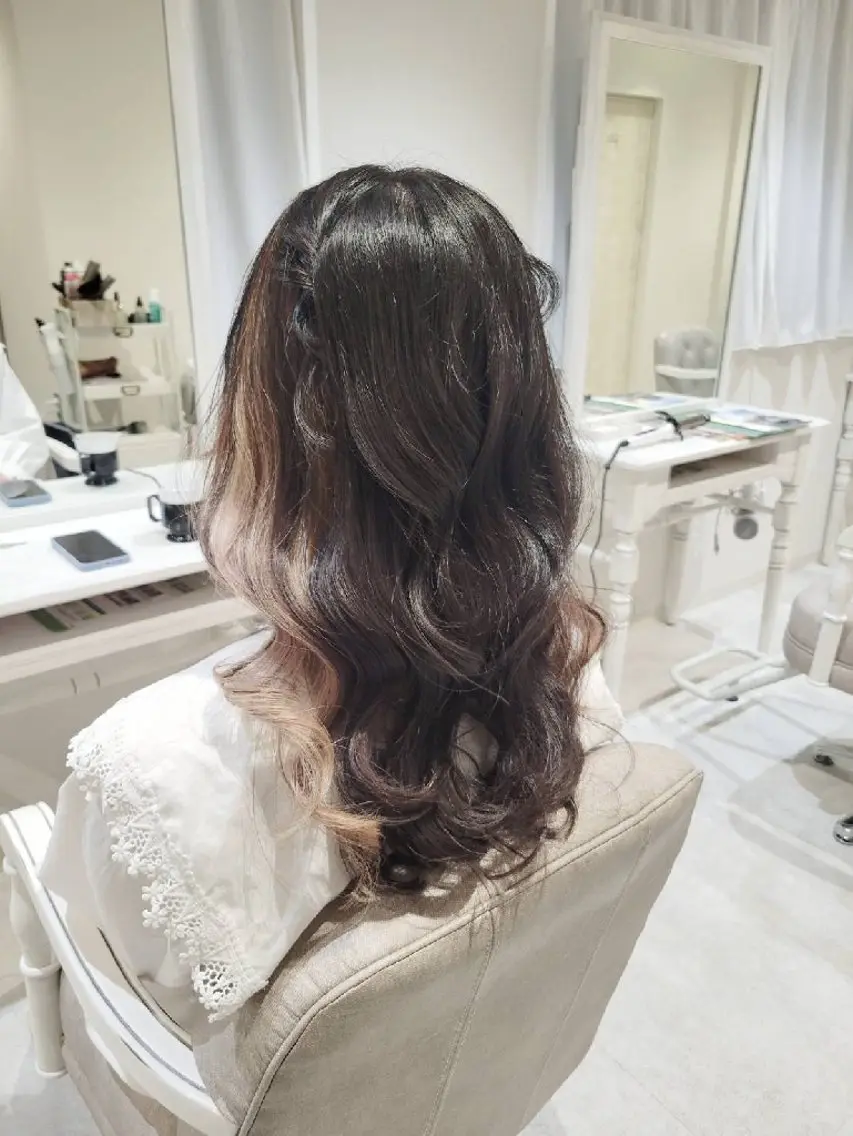 ロング カラー インナーカラー すい 【10月予約受付中】のヘアスタイル