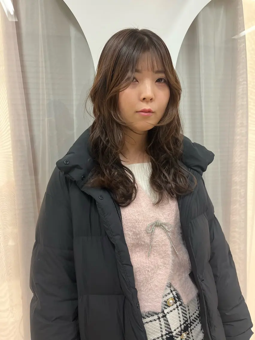 ミディアム カラー カット ヘアカラー トリートメント 松村 澪里のヘアスタイル