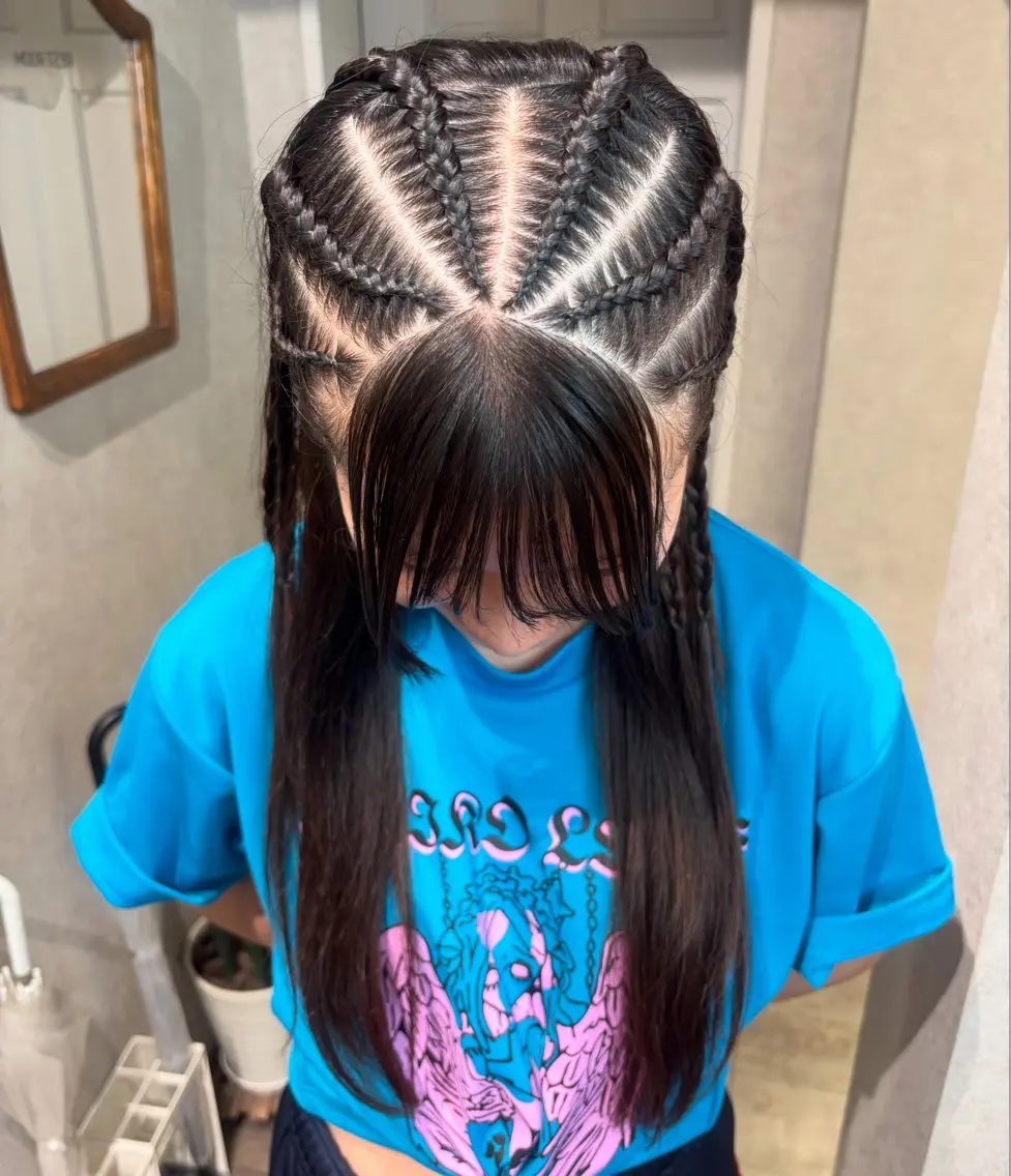 ヘアアレンジ 切りっぱなしボブ ボブ ヘアセット iona/ハイトーン /ネイルのネイルデザイン