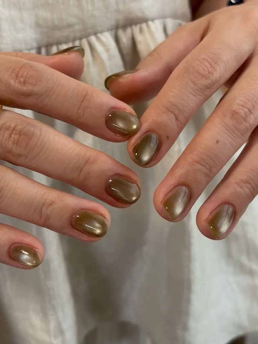 ネイル マグネットネイル マグネットワンカラー ワンカラーネイル ハンドネイル rena nailのネイルデザイン
