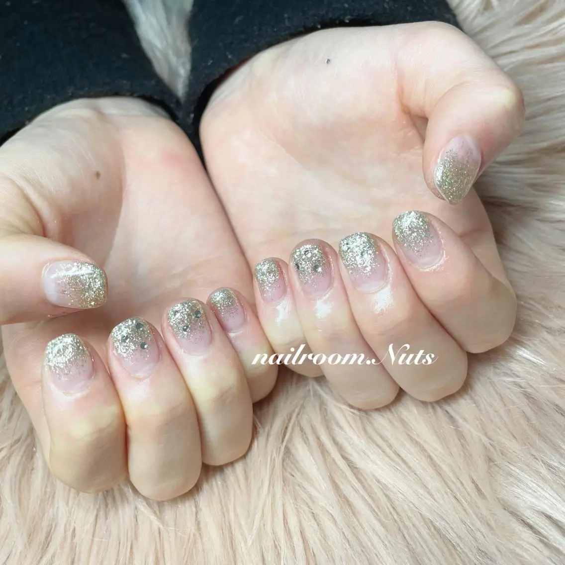 ネイル ハンドネイル nailsalon Nutsのネイルデザイン