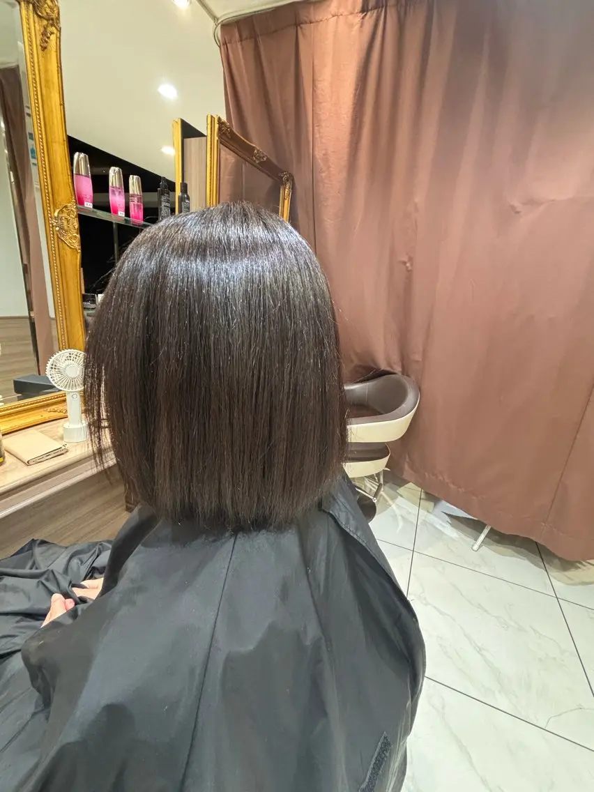 ミディアム 土谷 寧音のヘアスタイル