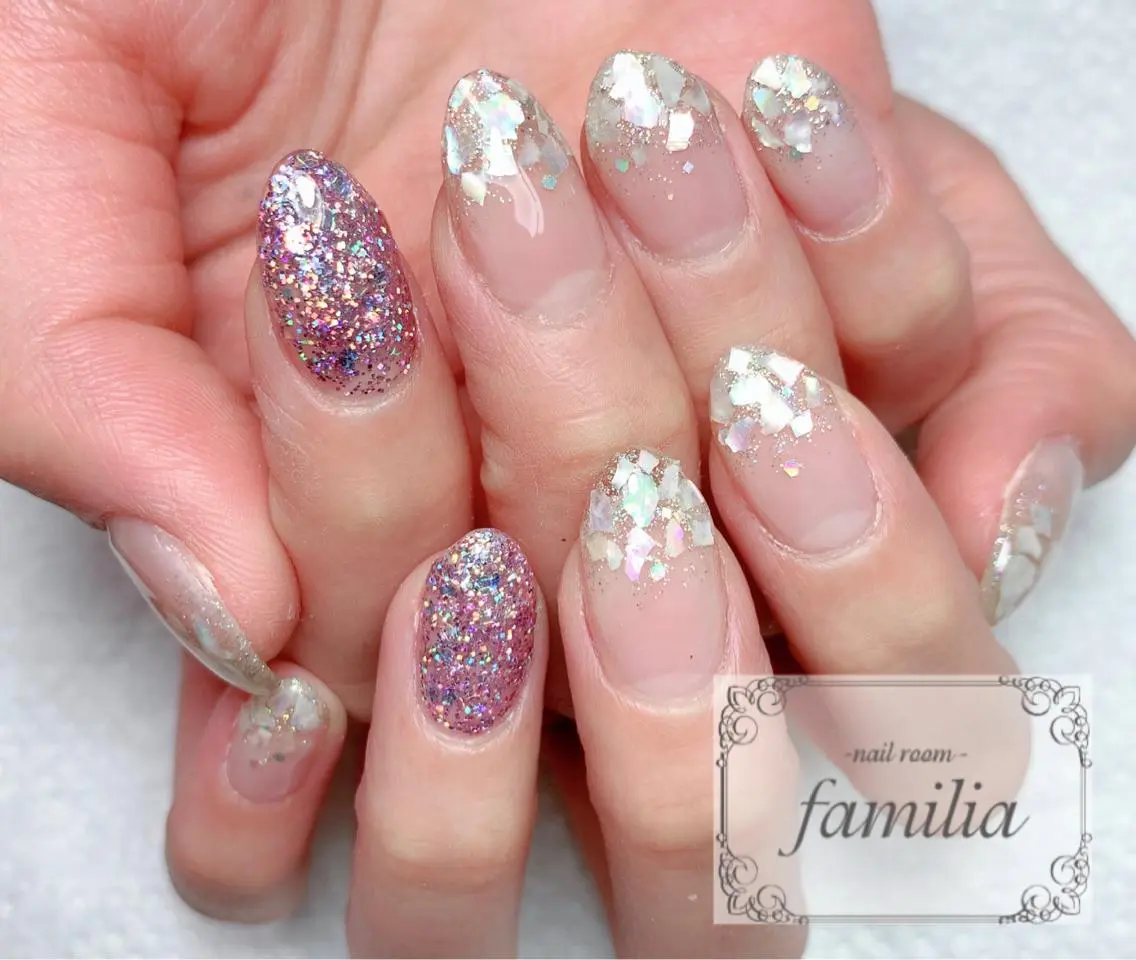 ネイル グラデーション ラメ(グリッター) ラメグラデーション ピンク -nailroom- familiaのネイルデザイン