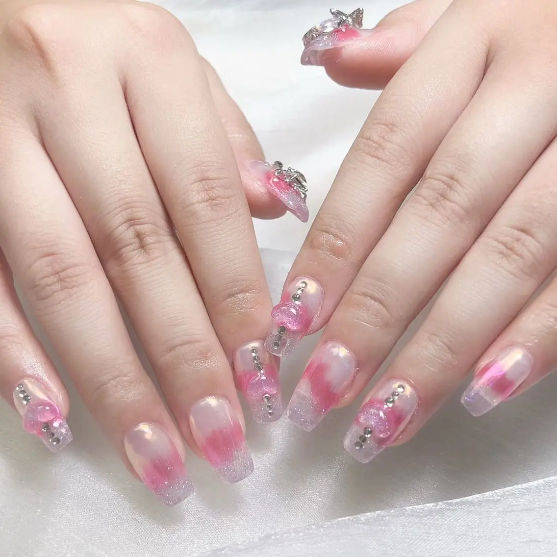 ネイル ゴージャス 持ち込み ハンドネイル Nail salon 木にいるのネイルデザイン