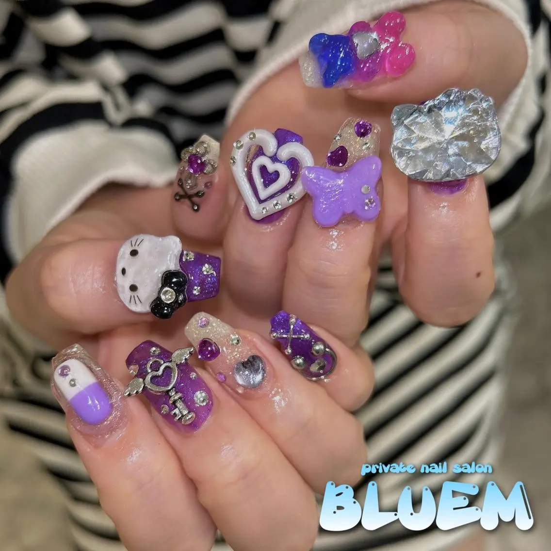 ネイル ハンドネイル BLUEM なな🐶のネイルデザイン