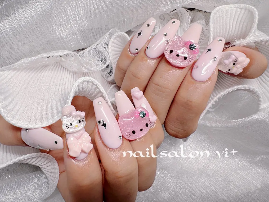 ネイル ハンドネイル ✨Nailsalon Vi+✨のネイルデザイン