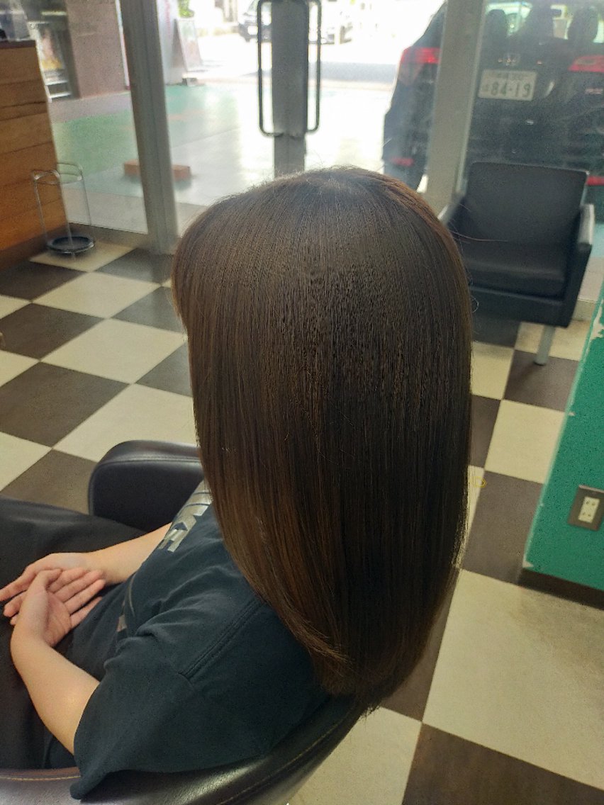 ミディアム パーマ カット 縮毛矯正 トリートメント 大城正樹 Cecil HAIRのヘアスタイル