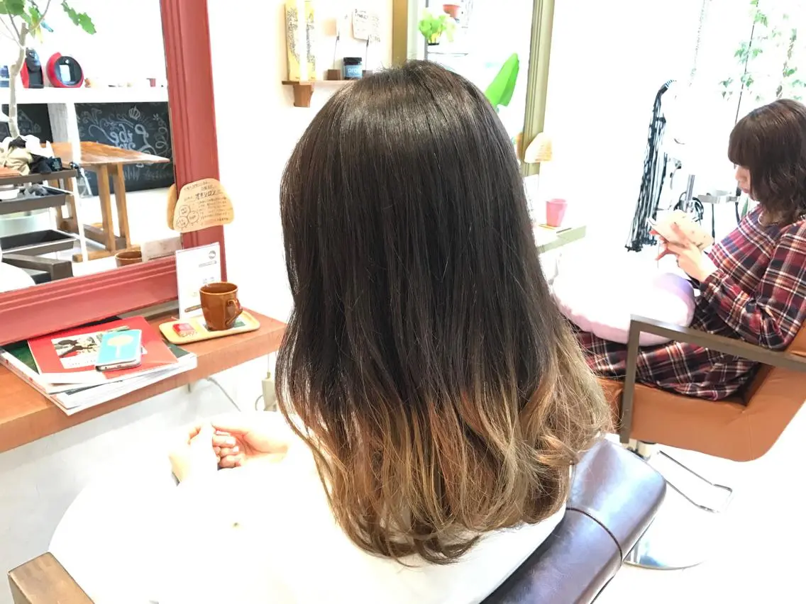 セミロング カラー ブリーチ グラデーションカラー メンズ指名多数!! 田島史也のヘアスタイル