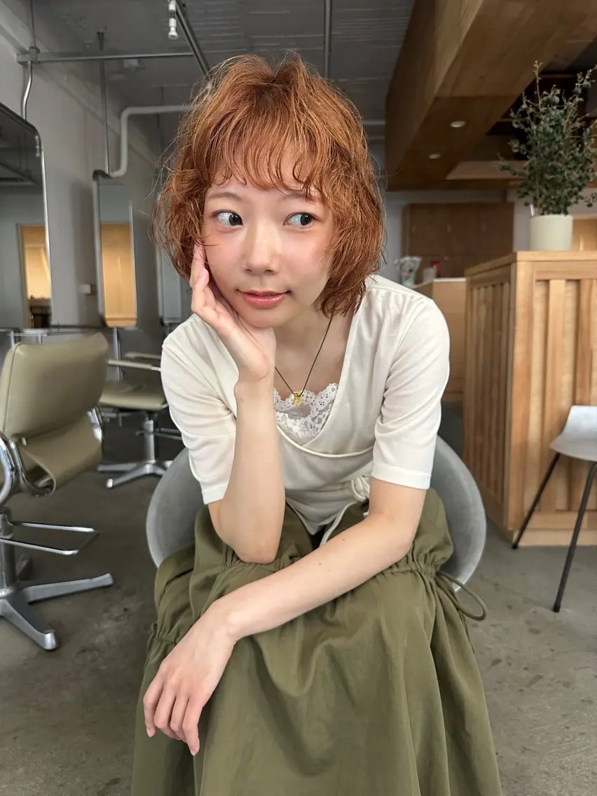 ショート カラー パーマ ベージュカラー オレンジ オレンジベージュ ボブ カットモデル募集中 ／HARUKA🎀のヘアスタイル