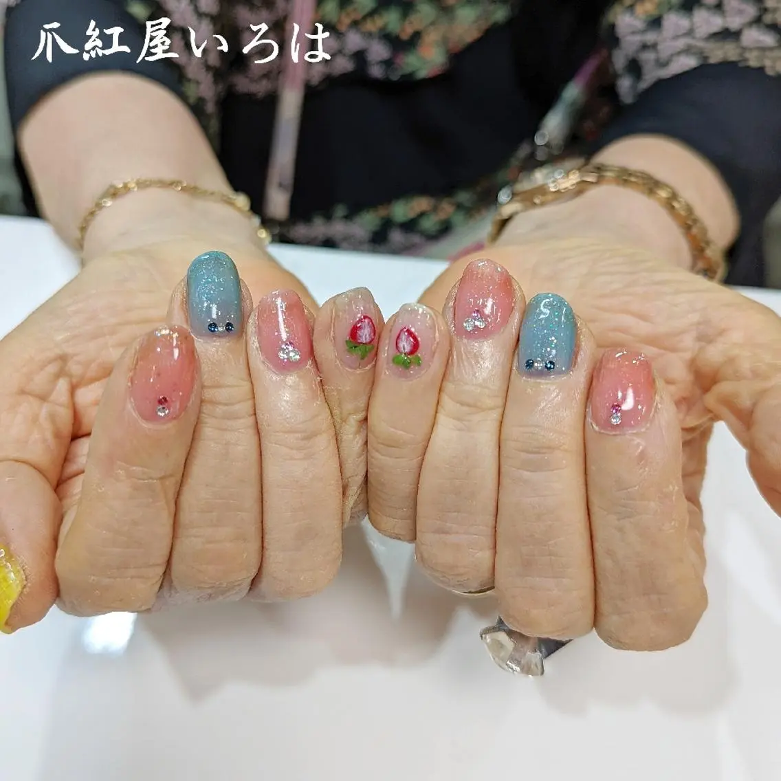 ネイル 爪紅屋 いろはのネイルデザイン