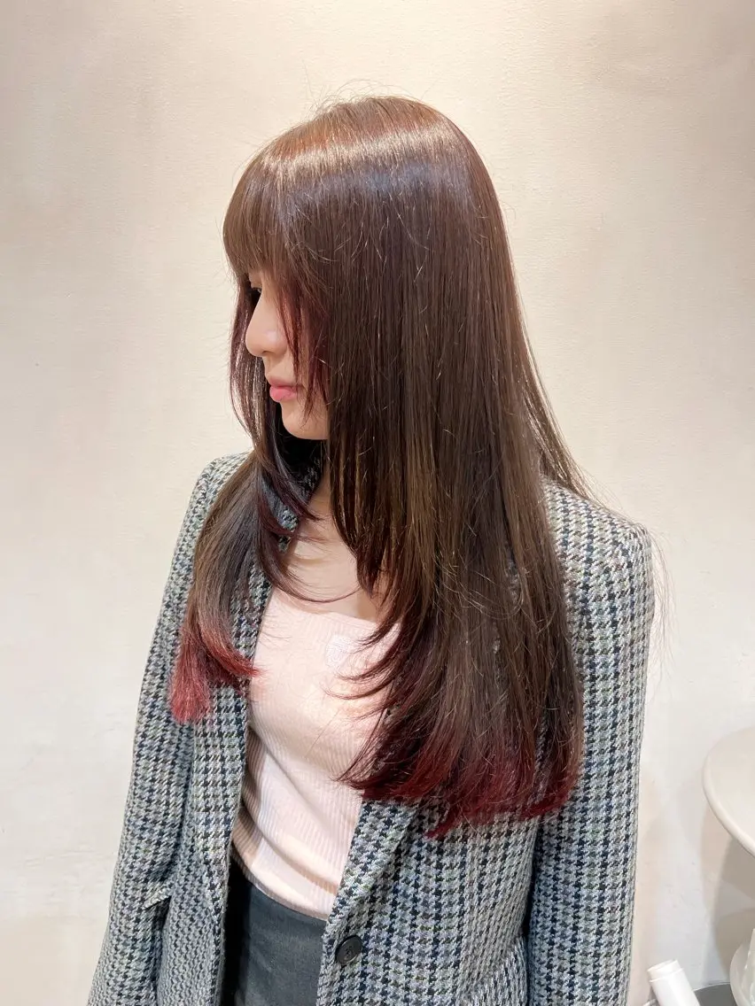 ロング カラー 菅沼 花琳のヘアスタイル