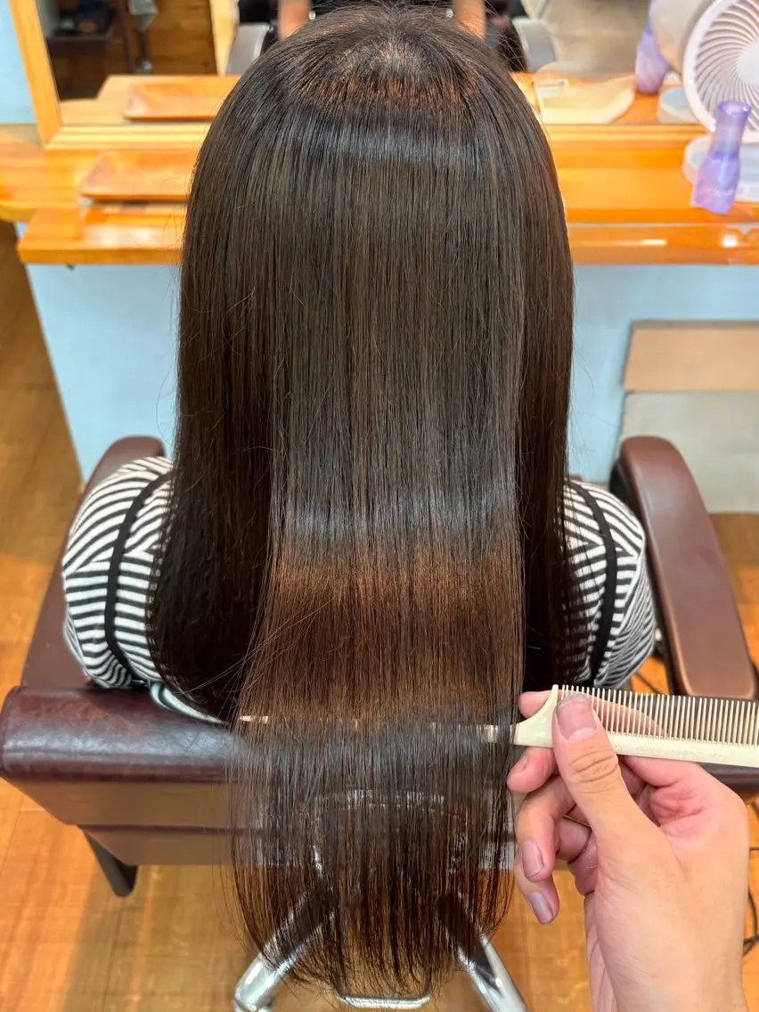 ロング カラー カット ヘアカラー 《髪質改善 UN BLEACH》のヘアスタイル