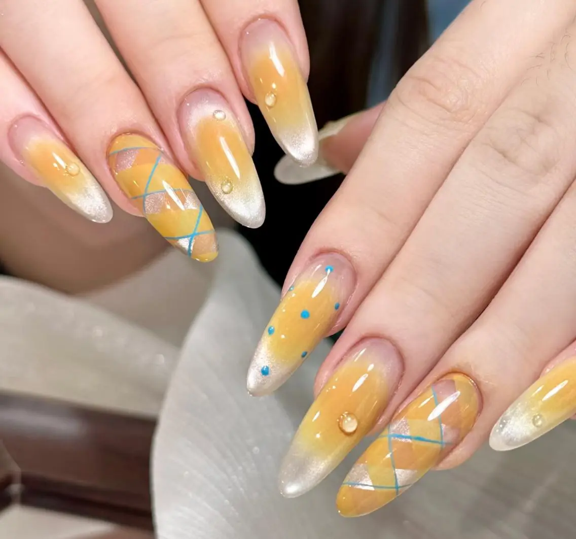 ネイル ハンドネイル 🎀 NaNa_nailのネイルデザイン