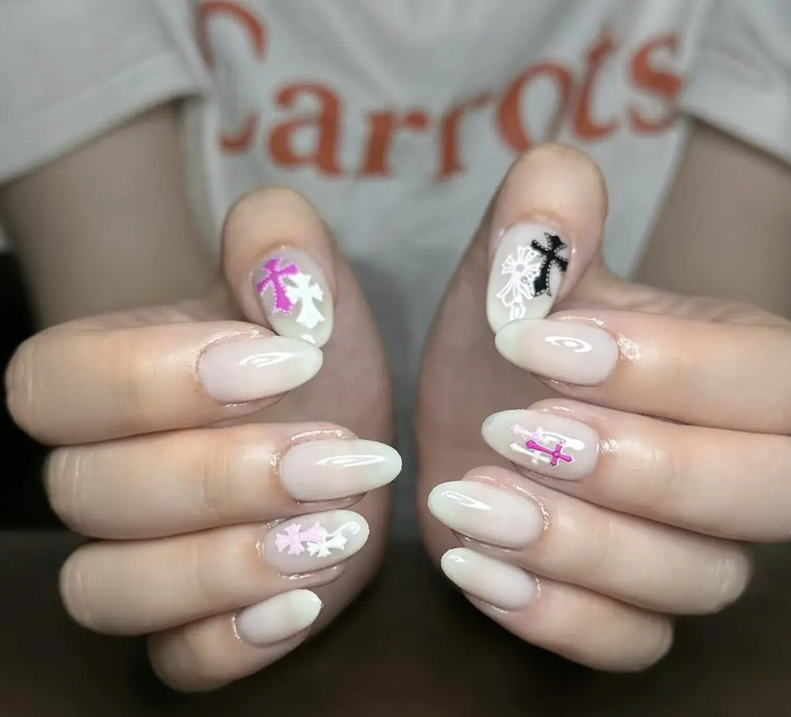 ネイル ハンドネイル ハンドケア 🍑 momo_nailのネイルデザイン