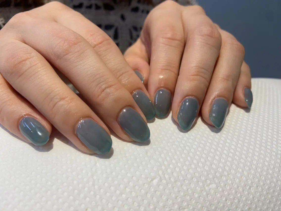 ネイル maya TRIOSのネイルデザイン