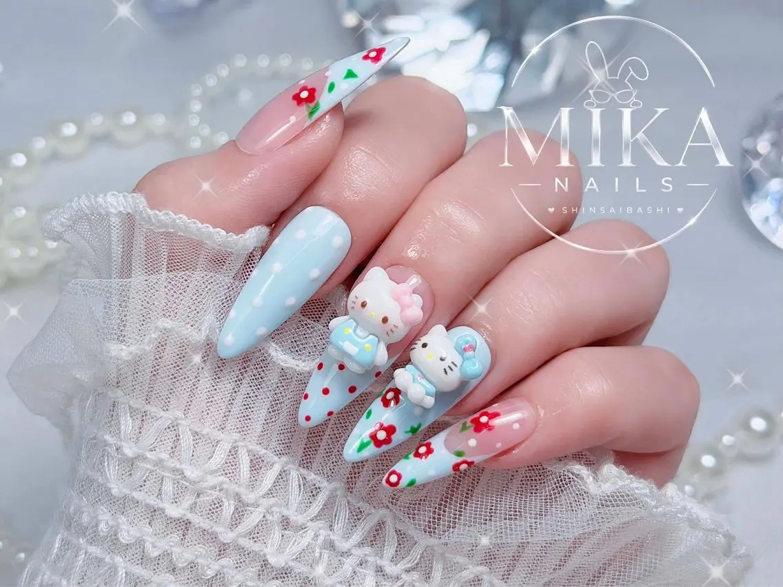 ネイル アートネイル チークネイル ドット フットネイル フレンチネイル ハンドネイル 🌱Rina🎀 Mikaのネイルデザイン