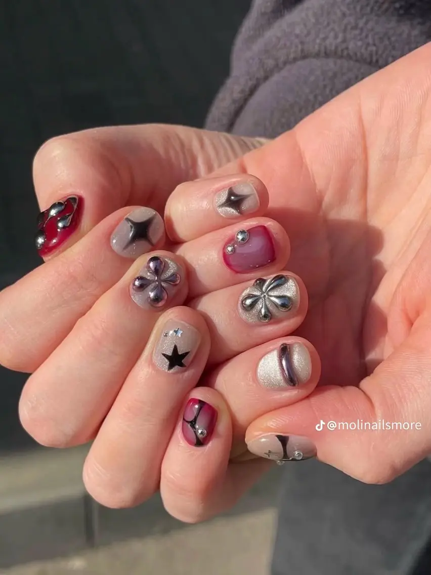 ネイル フラッシュネイル フレンチネイル グラデーション キラキラネイル 韓国ネイル ハンドネイル Hy nailsのネイルデザイン
