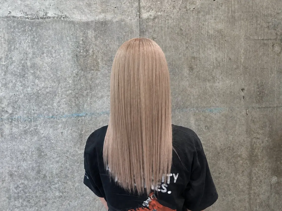 セミロング カラー 蓮見友里 PiSTA/portのヘアスタイル