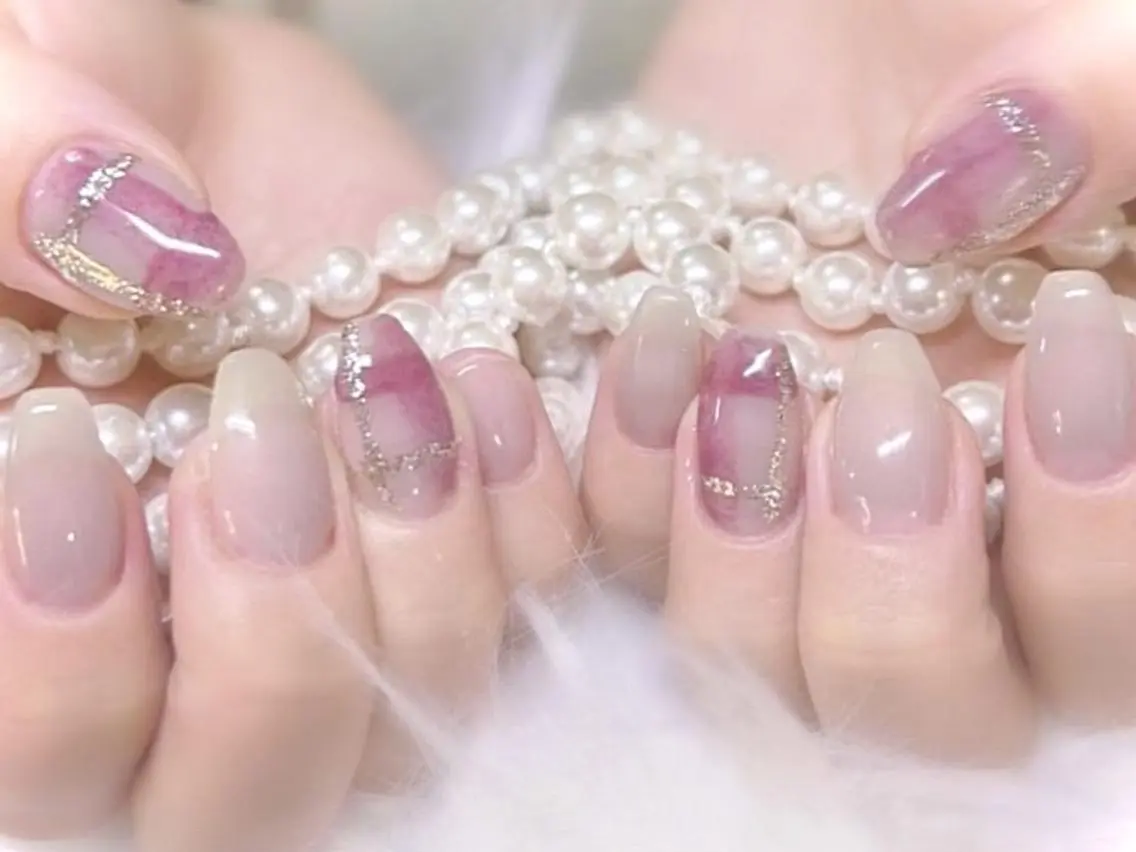 【オフなし】 《選べる♡季節デザイン》 王道シンプルネイル💅🏻 【2回目以降+1,100円】の写真