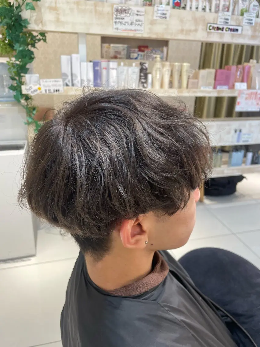 メンズ メンズブリーチ 本厚木パーマ&ブリー チMEN'Sショートのヘアスタイル