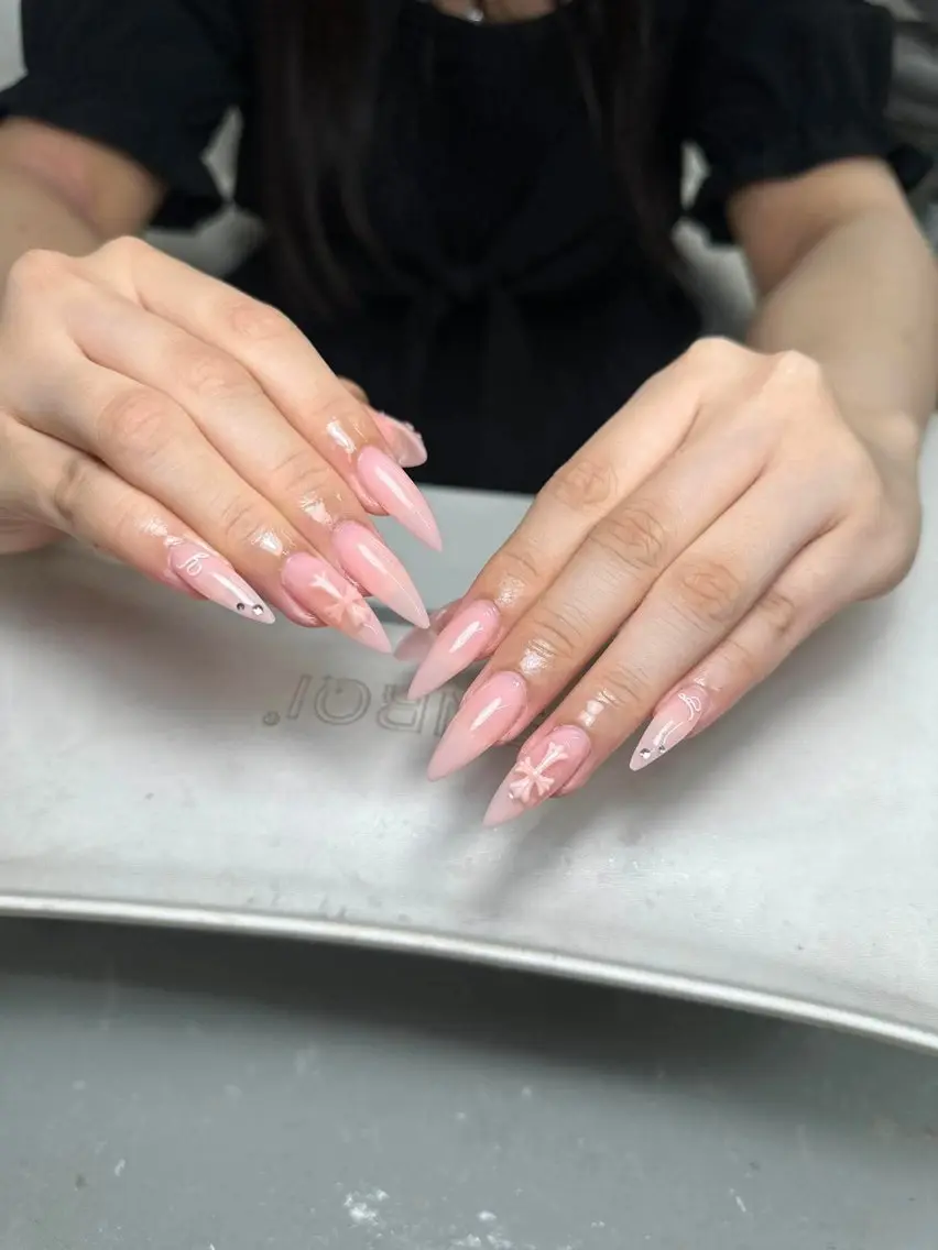 ネイル アートネイル 持ち込み ハンドネイル ハンドケア Dyo Nailのネイルデザイン