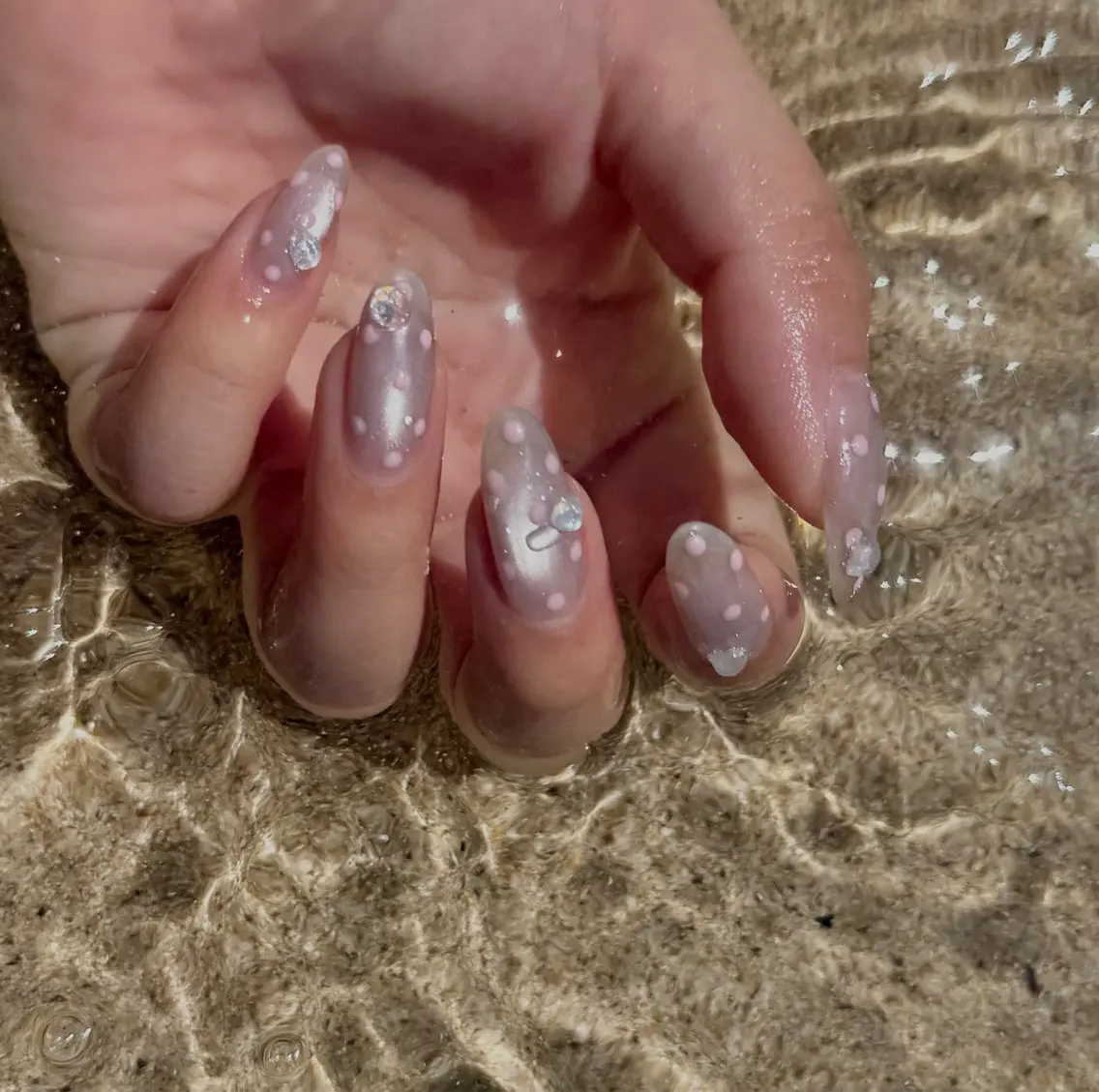 ネイル ドット ジェルネイル マグネットネイル ハンドネイル nailroom amyのネイルデザイン