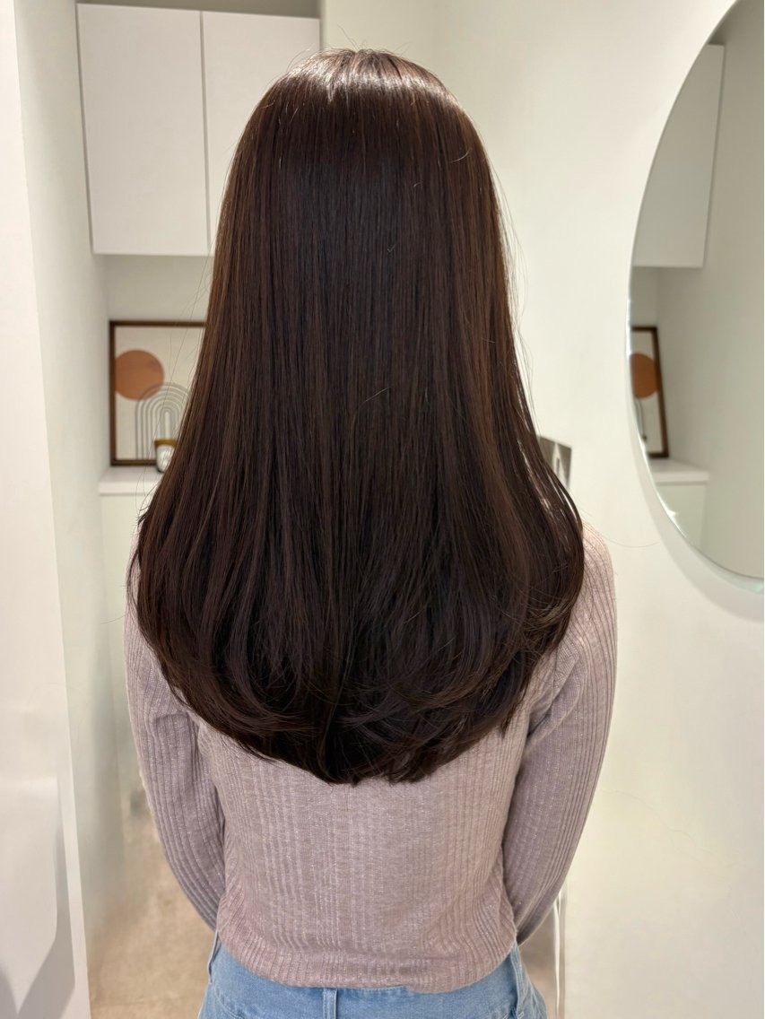 ロング カラー ブラウンカラー カット ヘアカラー トリートメント 透明感カラー🫧 nanohaのヘアスタイル