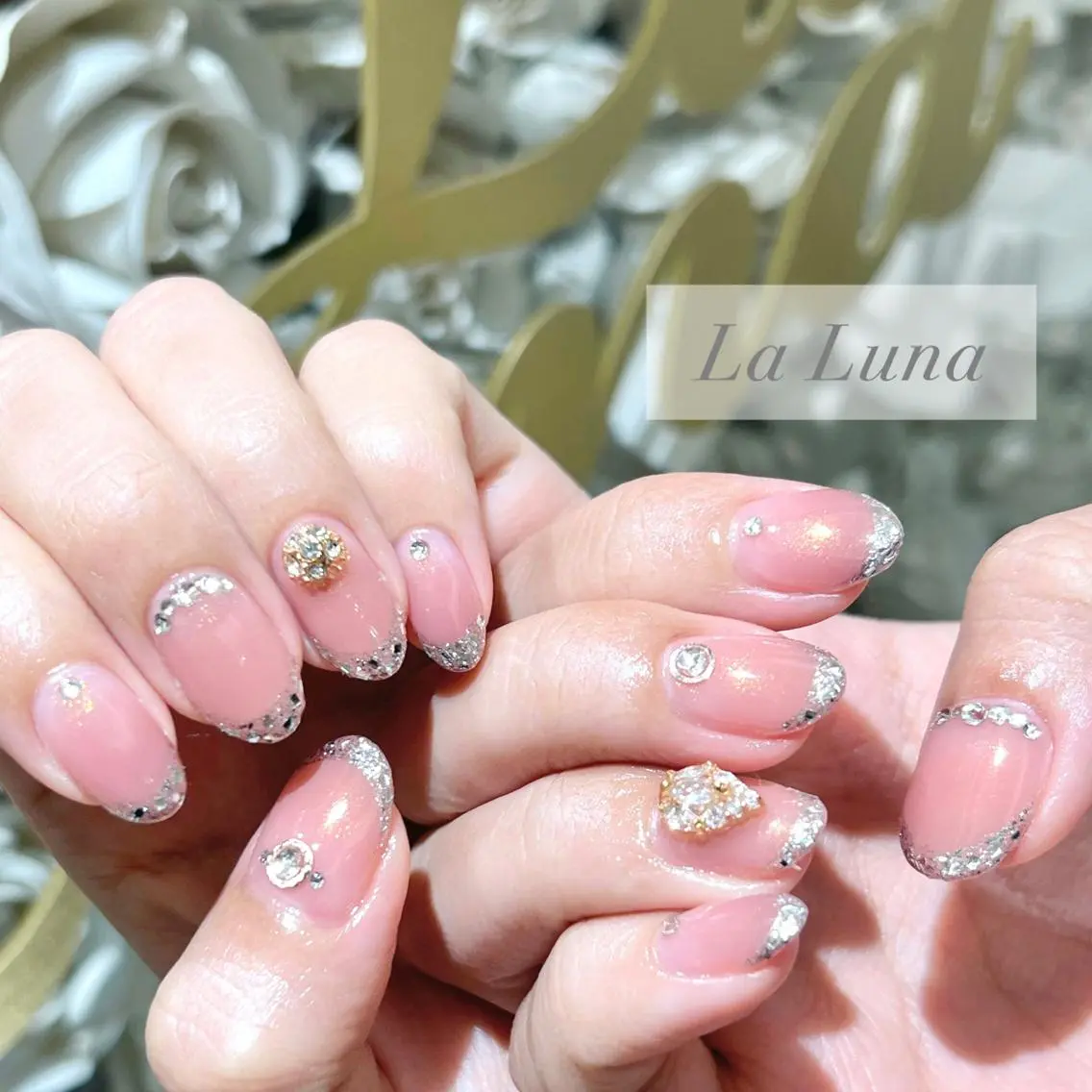 ネイル LaLuna🌙 Natsukiのネイルデザイン