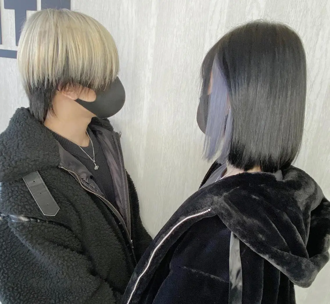ロング カラー インナーカラー UNDER vr 【アンダーバー】のヘアスタイル