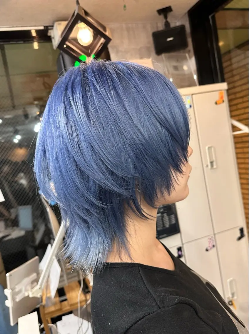 ミディアム カラー カット ヘアカラー トリートメント ヘアセット 難波ブリーチカラー 伊藤洋輝のヘアスタイル
