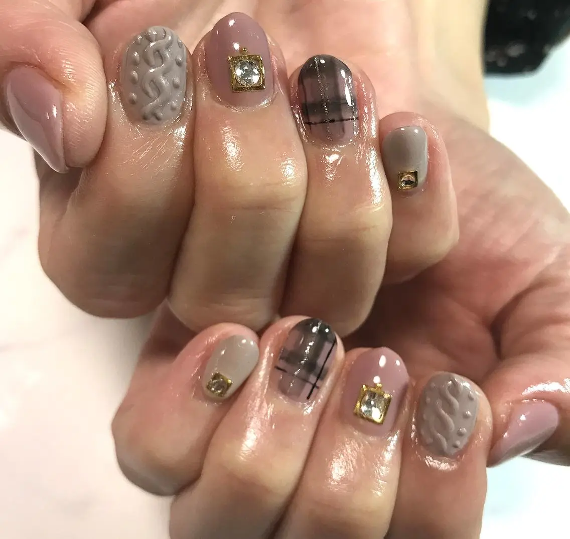 ネイル イワサキ のネイルデザイン